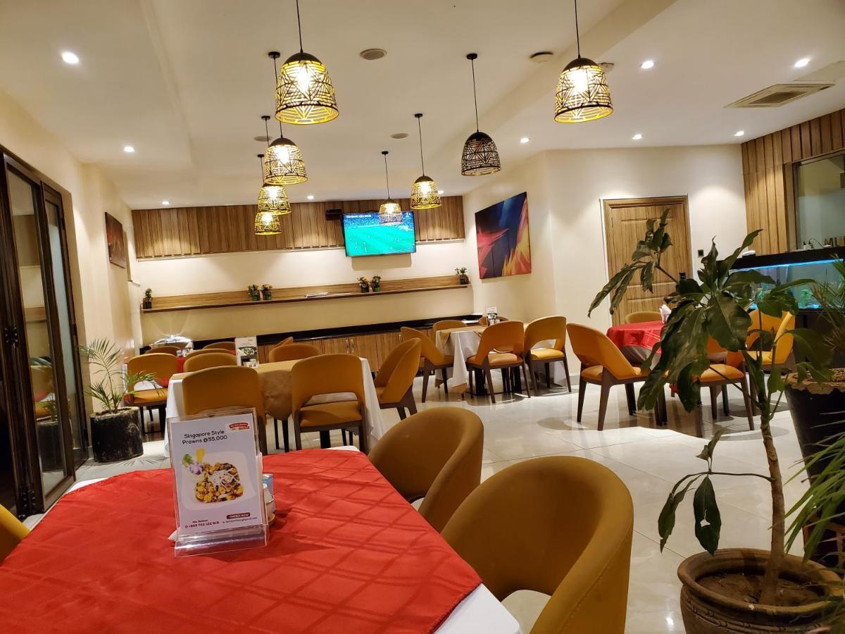Millennium Terrace Hotel 캄팔라 외부 사진