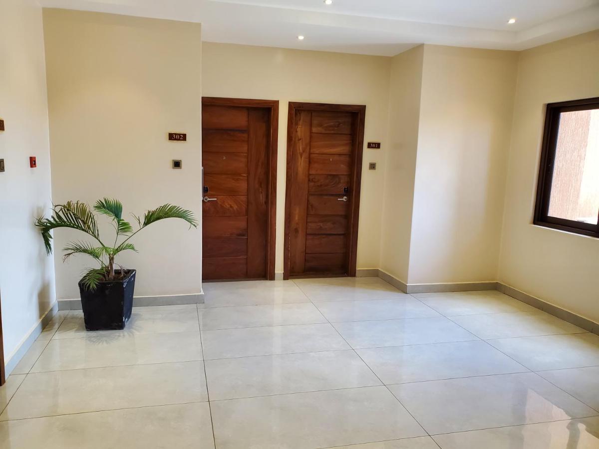 Millennium Terrace Hotel 캄팔라 외부 사진