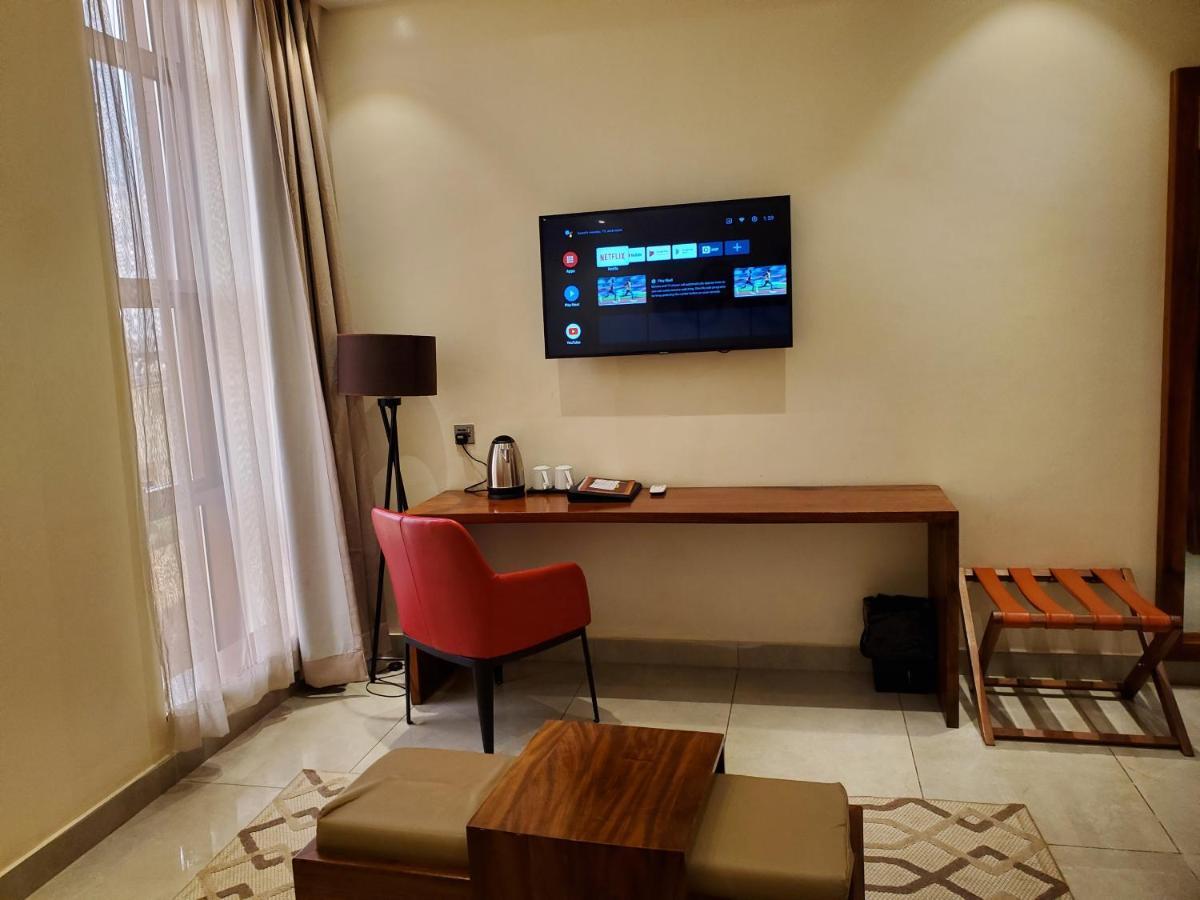 Millennium Terrace Hotel 캄팔라 외부 사진