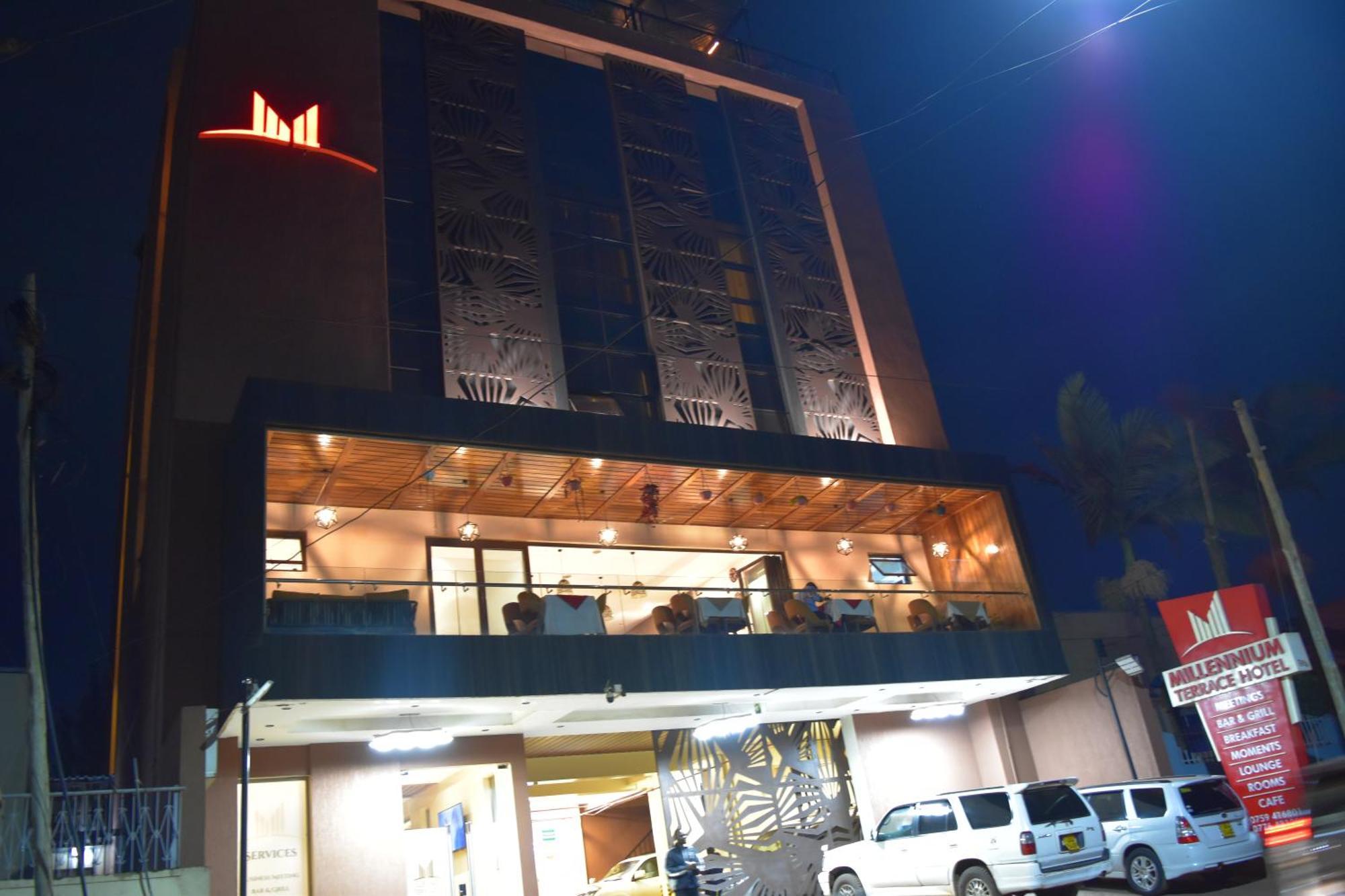 Millennium Terrace Hotel 캄팔라 외부 사진